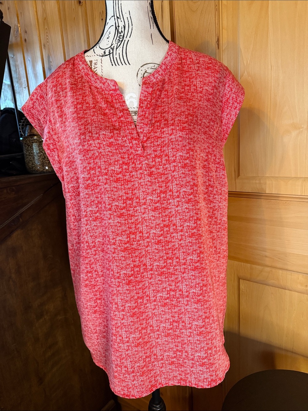 Hilary Radley Red Heathered Split-Neck  Top